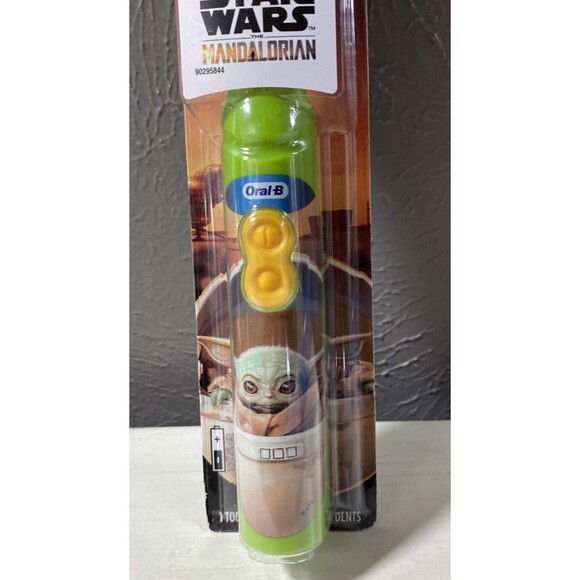 Oral-B Kids Electric Toothbrush The Mandalorian Baby Yoda Star Wars Grogu - Picture 3 of 4